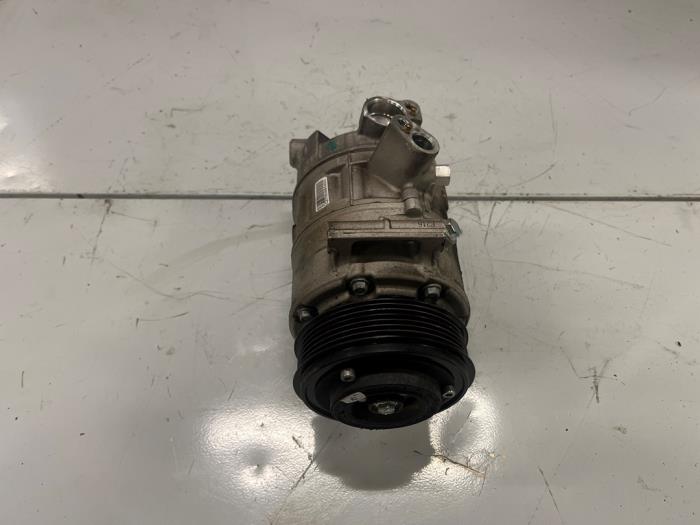 Volkswagen Golf Aircopomp