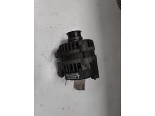 Gebruikte Dynamo Alfa Romeo 159 Sportwagon (939BX) 1.8 MPI 16V Prijs € 40,00 Margeregeling aangeboden door A.T.S. van de Wiel