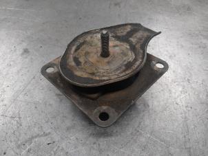 Gebruikte Motorsteun Alfa Romeo 166 3.0 V6 24V Prijs € 90,00 Margeregeling aangeboden door A.T.S. van de Wiel