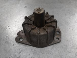 Gebruikte Motorsteun Alfa Romeo 147 (937) 1.6 HP Twin Spark 16V Prijs € 40,00 Margeregeling aangeboden door A.T.S. van de Wiel