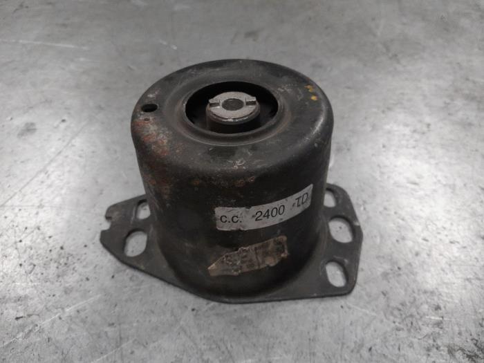 Alfa Romeo 156 Motorsteun