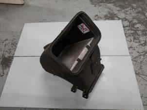 Gebruikte Interieur filterhuis Mercedes Sprinter 3,5t (906.63) 310 CDI 16V Prijs € 100,00 Margeregeling aangeboden door A.T.S. van de Wiel