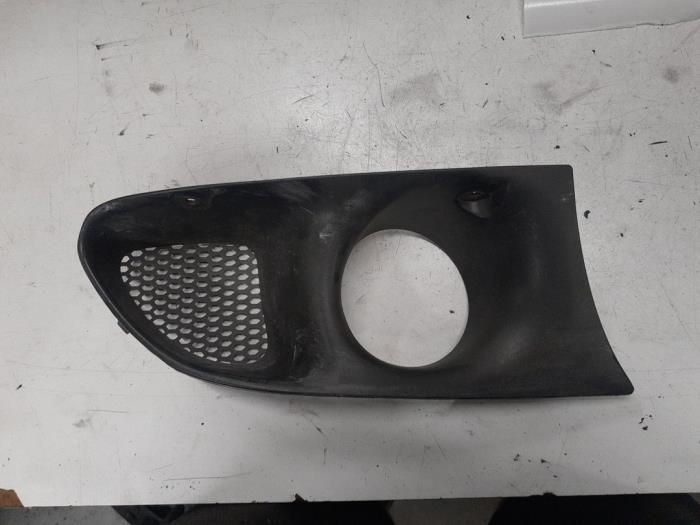 Alfa Romeo 156 Bumper Rooster