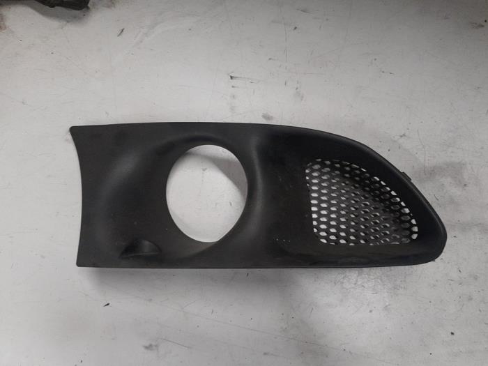 Alfa Romeo 156 Bumper Rooster
