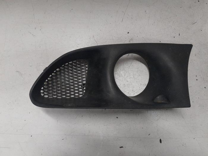 Alfa Romeo 156 Bumper Rooster