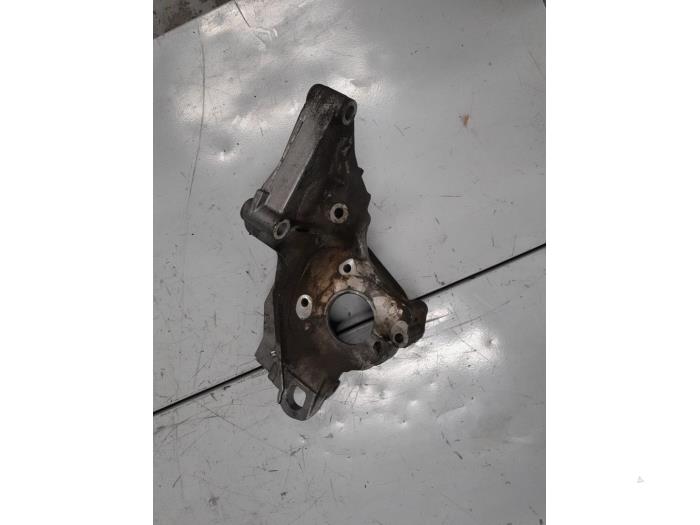 MAN TGE Dynamosteun boven