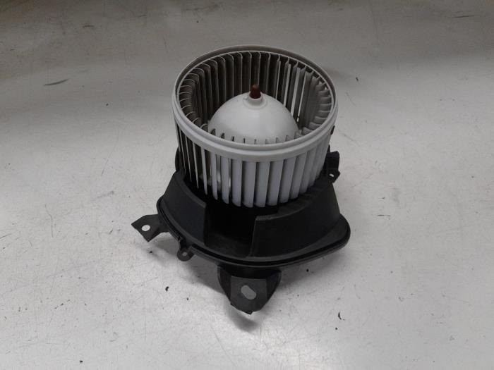 Fiat Doblo Kachel Ventilatiemotor