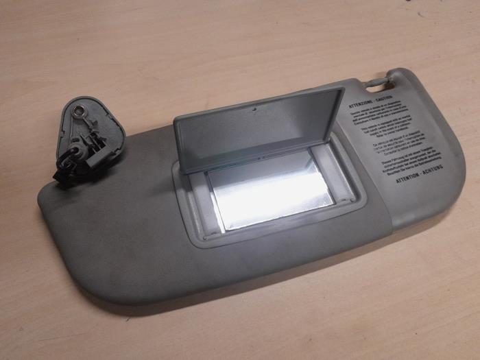 Alfa Romeo 147 Zonneklep