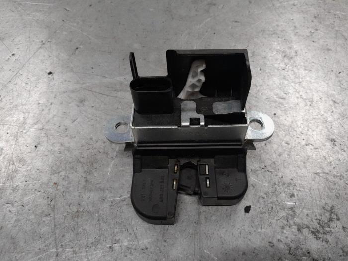 Volkswagen Polo Slotmechaniek Achterklep