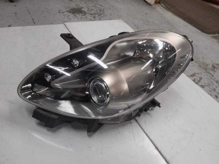 Alfa Romeo Giulietta Koplamp links