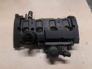 Gebruikte Kleppendeksel Seat Leon (1P1) 2.0 TFSI Cupra 16V Prijs € 115,00 Margeregeling aangeboden door A.T.S. van de Wiel