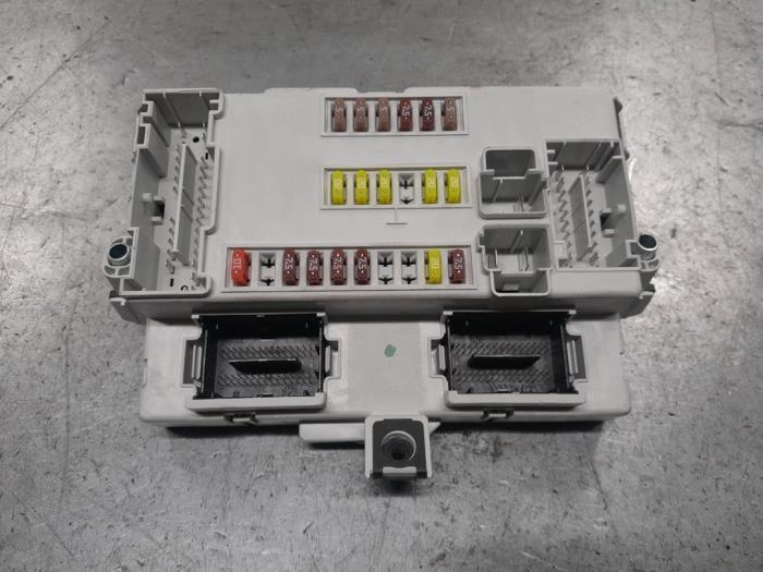 Alfa Romeo Giulietta Zekeringkast