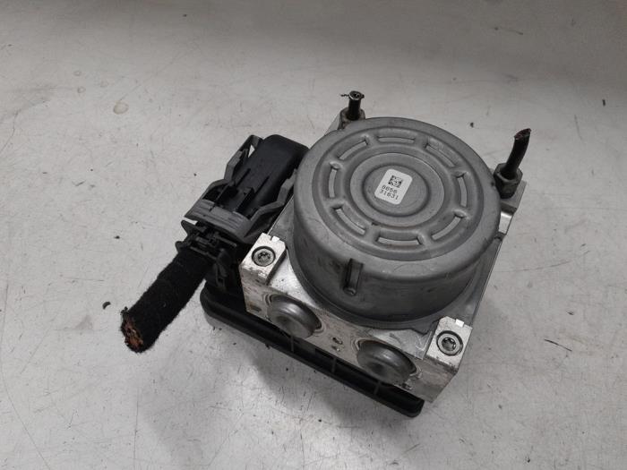 Alfa Romeo Giulietta ABS Pomp