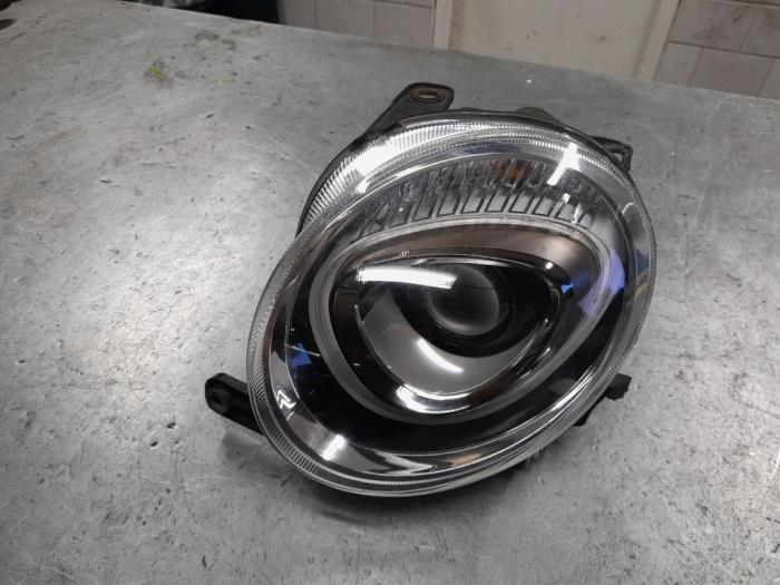 Fiat 500 Koplamp links