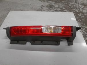 Gebruikte Achterlicht rechts Opel Vivaro 2.0 CDTI Prijs € 60,00 Margeregeling aangeboden door A.T.S. van de Wiel