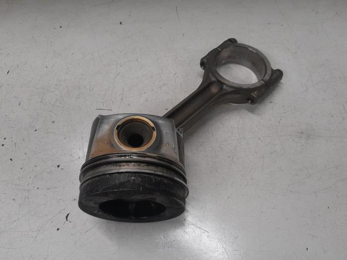 Volkswagen Caddy Zuiger