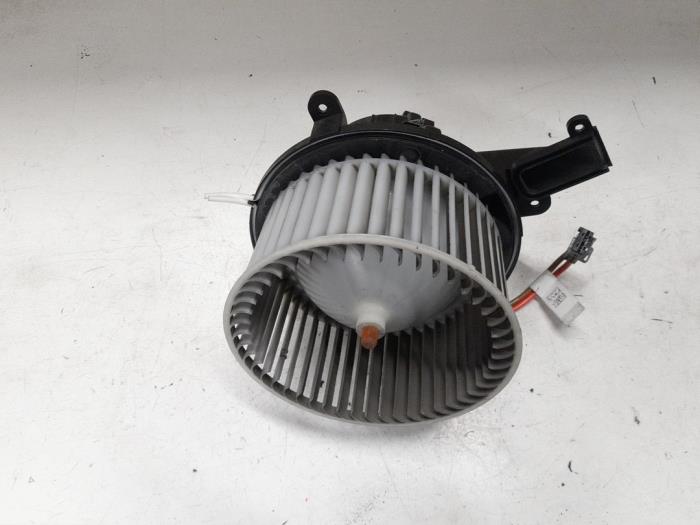 Mercedes Vito Kachel Ventilatiemotor