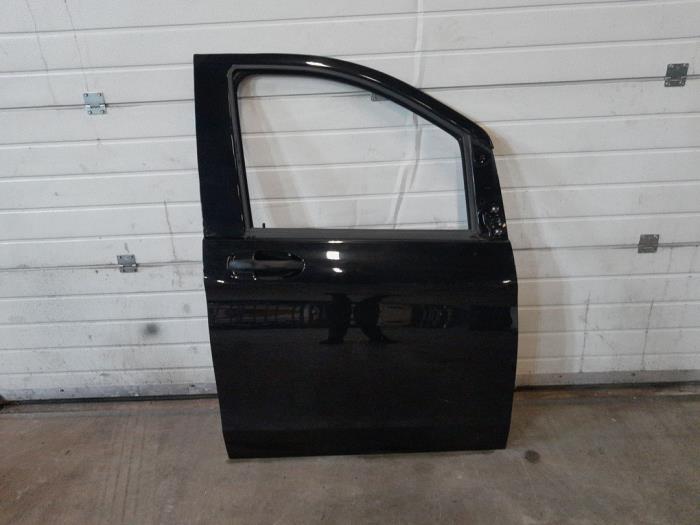 Mercedes Vito Portier 2Deurs rechts