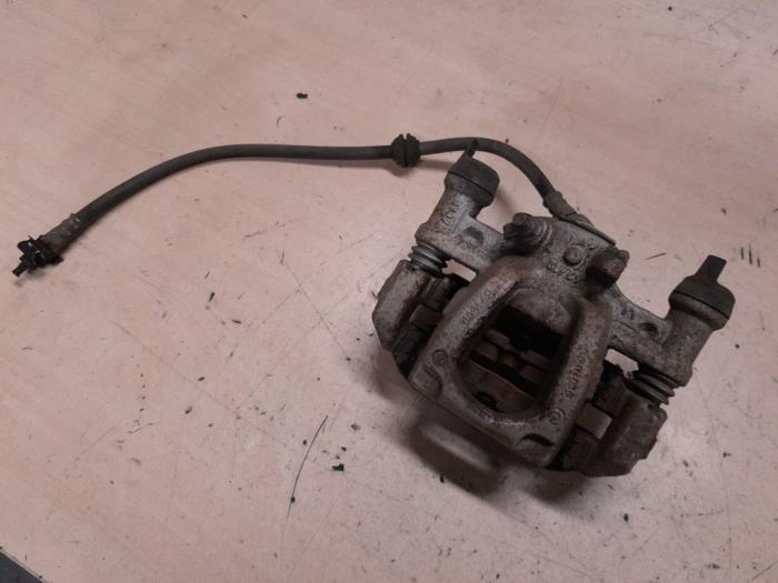 Mercedes Vito Remklauw (Tang) links-achter