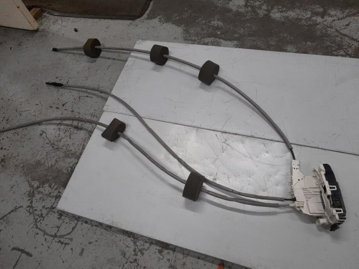 Mercedes Vito Schuifdeur Slotmechaniek rechts