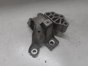 Gebruikte Motorrubber Fiat 500/595/695 1.4 T-Jet 16V 695 Prijs € 35,00 Margeregeling aangeboden door A.T.S. van de Wiel