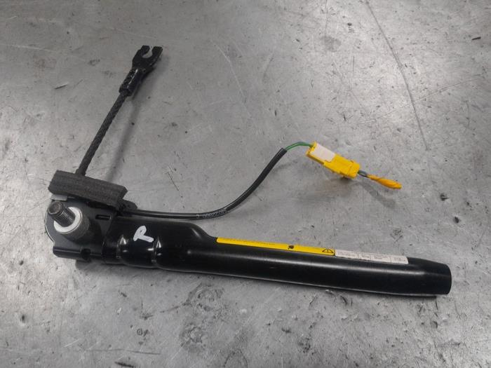 Fiat 500 Gordelspanner rechts