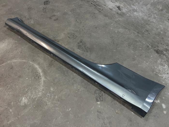 Fiat 500 Zijskirt links