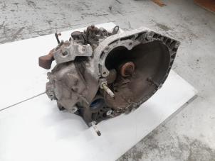 Gebruikte Versnellingsbak Alfa Romeo 147 (937) 1.6 HP Twin Spark 16V Prijs € 175,00 Margeregeling aangeboden door A.T.S. van de Wiel