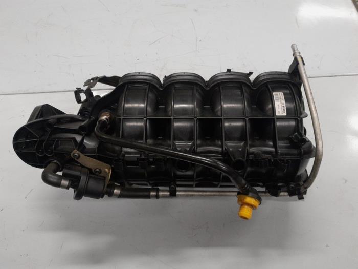 Alfa Romeo 147 Inlaatspruitstuk