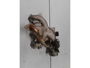 Gebruikte Inlaatspruitstuk Seat Altea (5P1) 1.9 TDI 105 Prijs € 45,00 Margeregeling aangeboden door A.T.S. van de Wiel