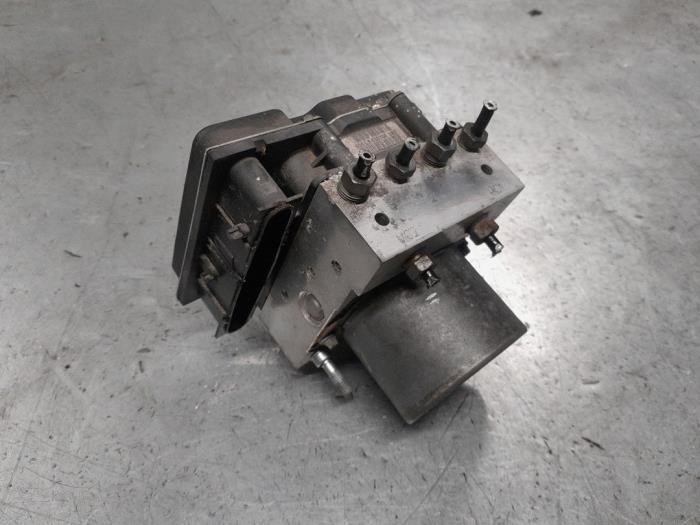 Alfa Romeo 147 ABS Pomp