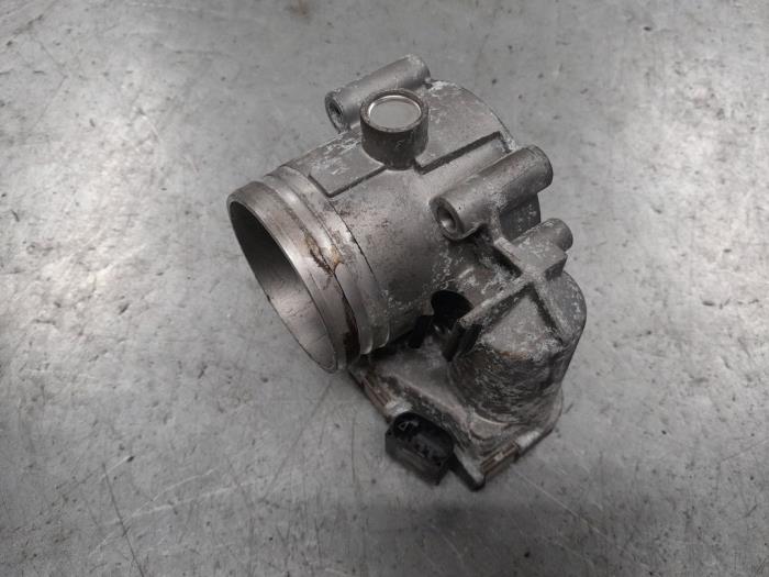 Gasklephuis van een Alfa Romeo 147 (937) 1.6 HP Twin Spark 16V 2006