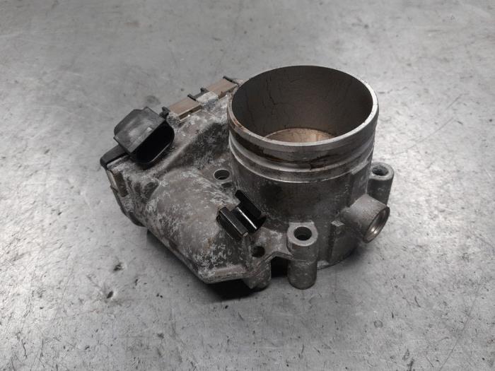 Gasklephuis van een Alfa Romeo 147 (937) 1.6 HP Twin Spark 16V 2006