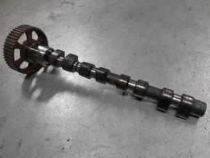 Gebruikte Nokkenas Alfa Romeo 147 (937) 1.6 HP Twin Spark 16V Prijs € 135,00 Margeregeling aangeboden door A.T.S. van de Wiel