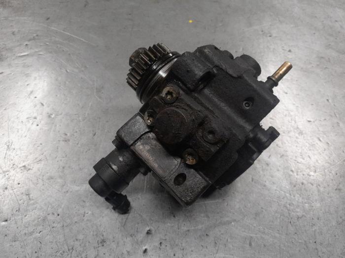 Renault Trafic Brandstofpomp Mechanisch