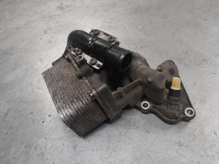 Renault Trafic Oliefilterhuis