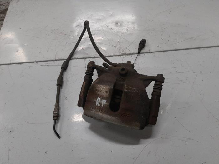 Volkswagen Golf Remklauw (Tang) rechts-voor