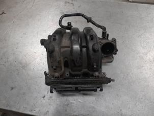 Gebruikte Inlaatspruitstuk Volkswagen Polo V (6R) 1.2 12V Prijs € 45,00 Margeregeling aangeboden door A.T.S. van de Wiel