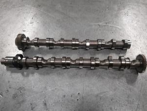 Gebruikte Nokkenas set Volkswagen Transporter T5 2.0 BiTDI DRF Prijs € 280,00 Margeregeling aangeboden door A.T.S. van de Wiel