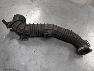 Gebruikte Aanzuigslang Lucht Volkswagen Transporter T5 2.0 BiTDI DRF Prijs € 40,00 Margeregeling aangeboden door A.T.S. van de Wiel