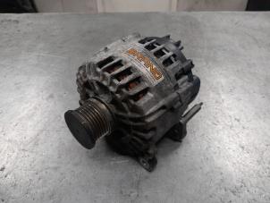 Gebruikte Dynamo Volkswagen Caddy IV 2.0 TDI 75 Prijs € 65,00 Margeregeling aangeboden door A.T.S. van de Wiel