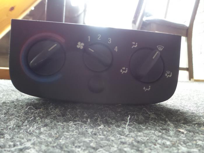 Opel Combo Kachel Bedieningspaneel