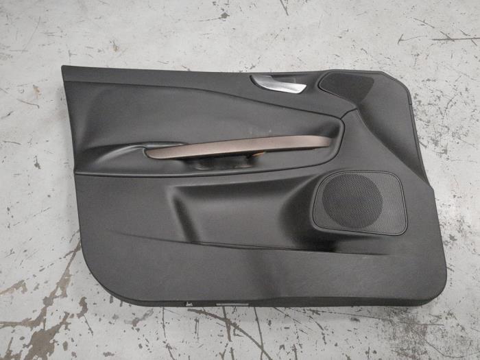 Alfa Romeo Giulietta Portierbekleding 4Deurs links-voor