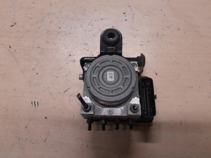 Alfa Romeo Giulietta ABS Pomp