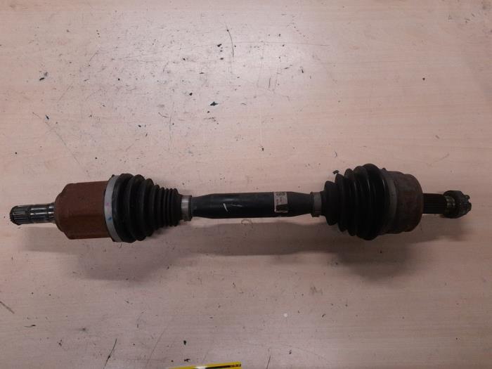 Alfa Romeo Giulietta Aandrijfas links-voor