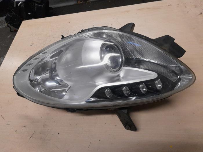 Alfa Romeo Giulietta Koplamp links