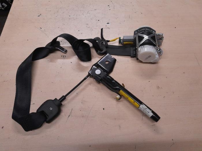 Alfa Romeo Giulietta Veiligheidsgordel links-voor