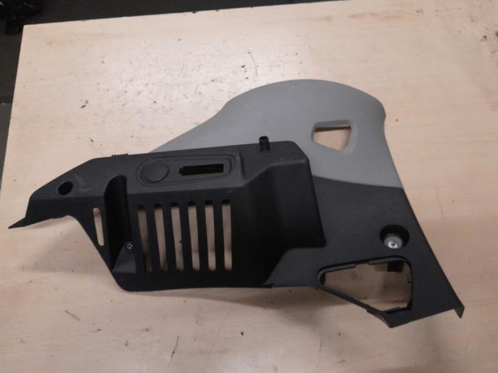 Alfa Romeo Giulietta Hoedenplank Steun