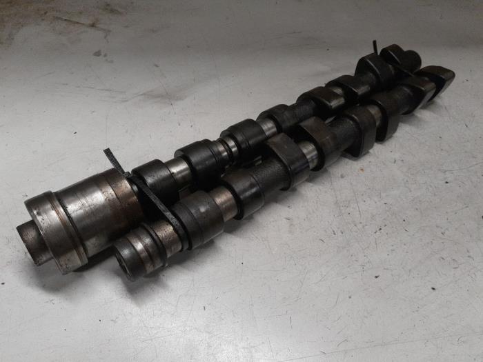 Alfa Romeo 147 Nokkenas set