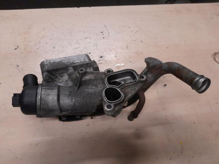 Opel Vivaro Oliefilterhuis